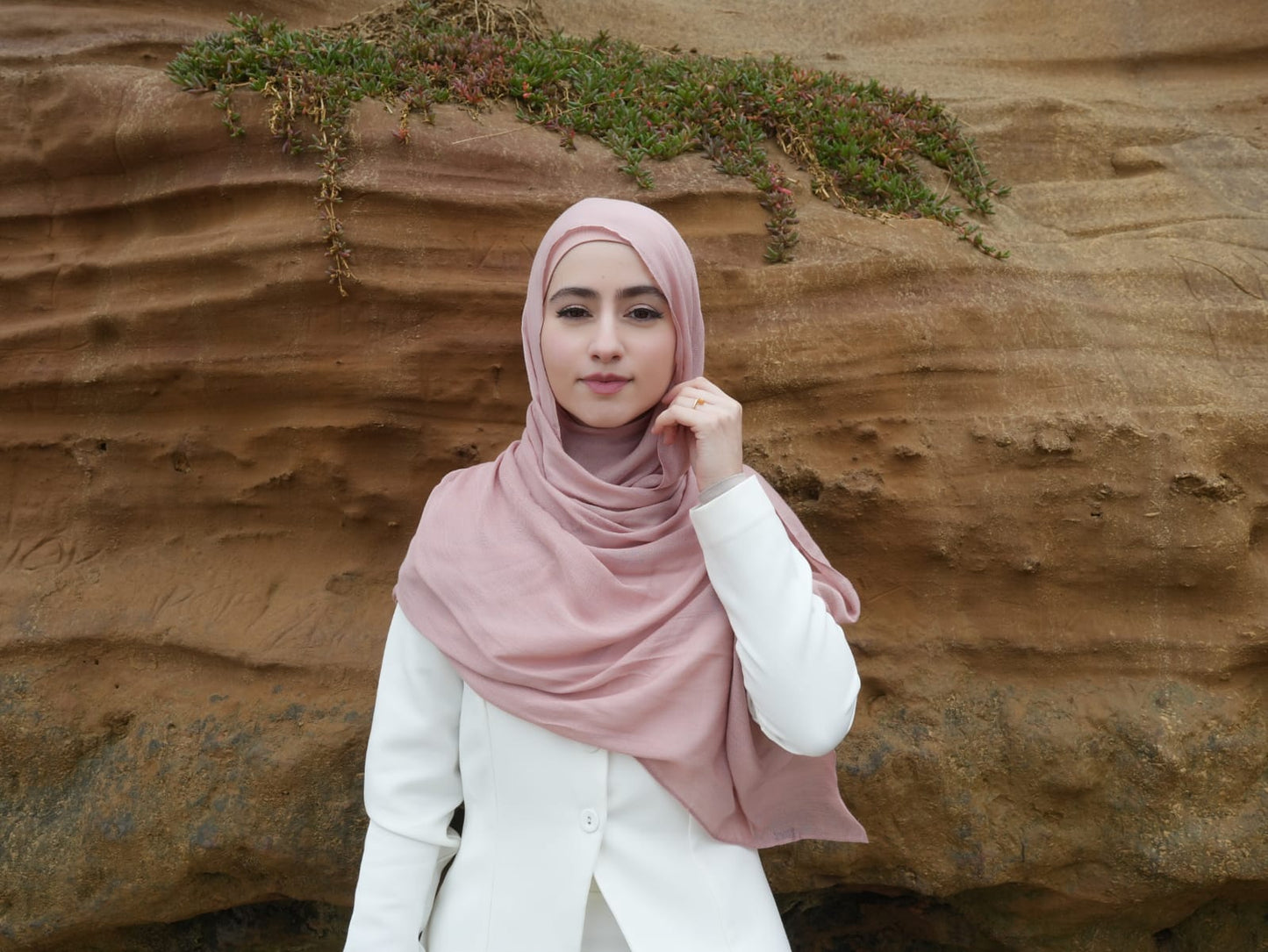 Sufi Rose Modal Hijab